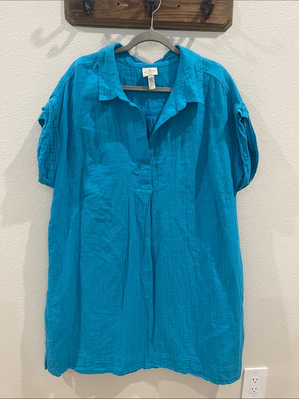 St. John's Bay Bright Teal Collared Tunic side pockets